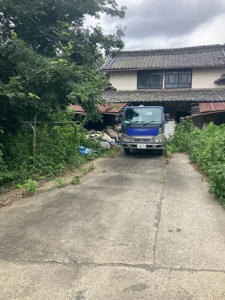 2026年8月|行田市 家屋解体(物置)施工前