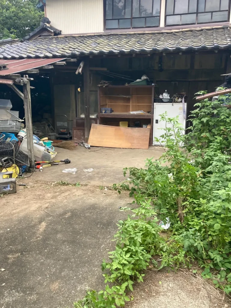 2026年8月|行田市 家屋解体(物置)施工前