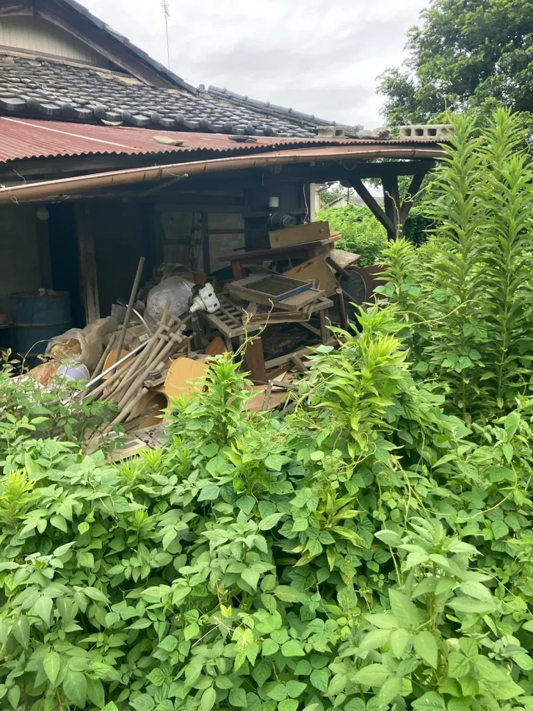 2026年8月|行田市 家屋解体(物置)施工前